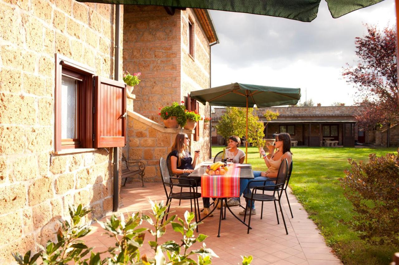 Agriturismo Cerqueto 아쿠아펜덴테 외부 사진
