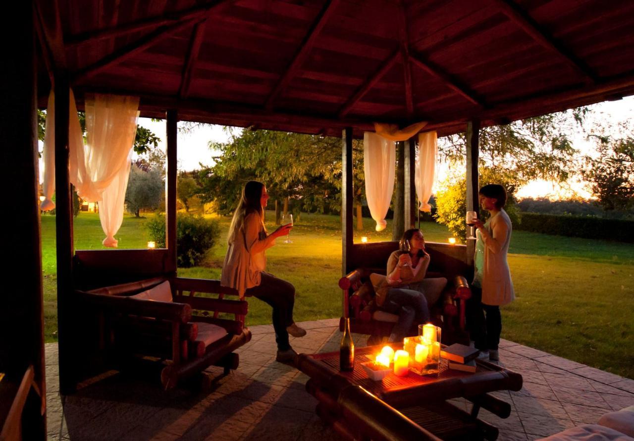 Agriturismo Cerqueto 아쿠아펜덴테 외부 사진