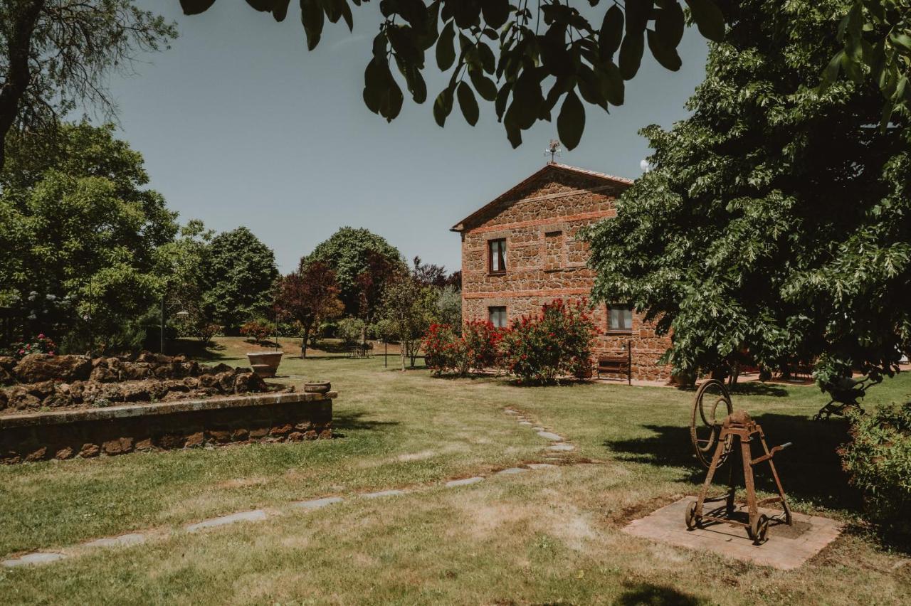 Agriturismo Cerqueto 아쿠아펜덴테 외부 사진