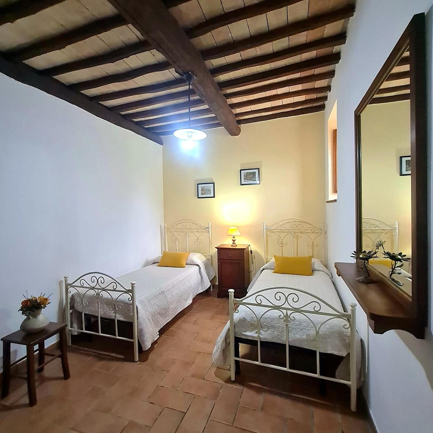 Agriturismo Cerqueto 아쿠아펜덴테 객실 사진